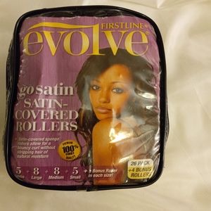 NWT Woman's satin rollers